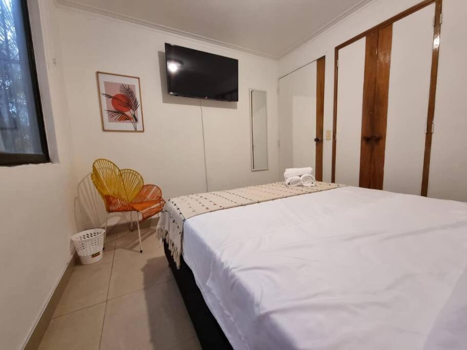 Appartamento El Jardin De Manila Medellín Esterno foto