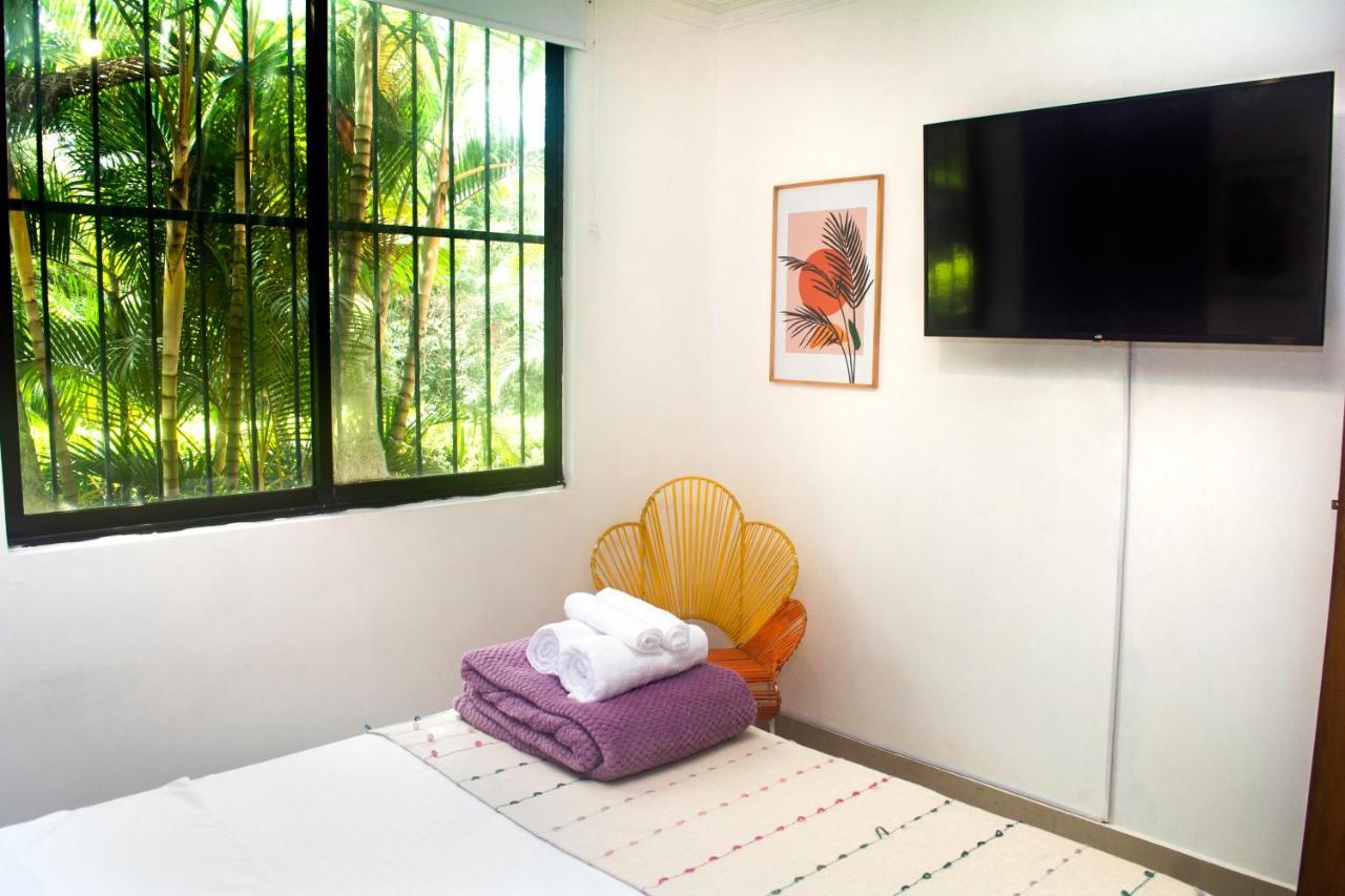 Appartamento El Jardin De Manila Medellín Esterno foto